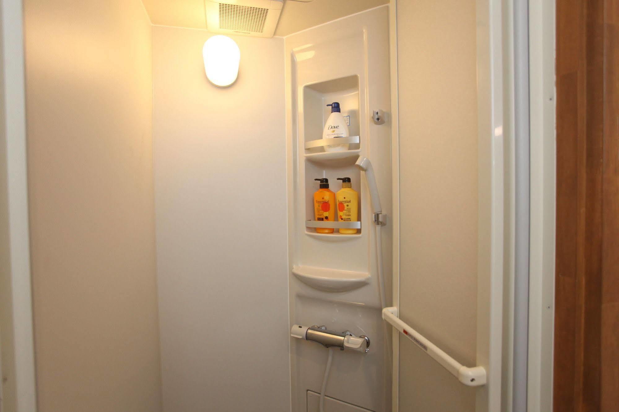 Fujiyama Base Bed & Breakfast Fujiyoshida Bagian luar foto