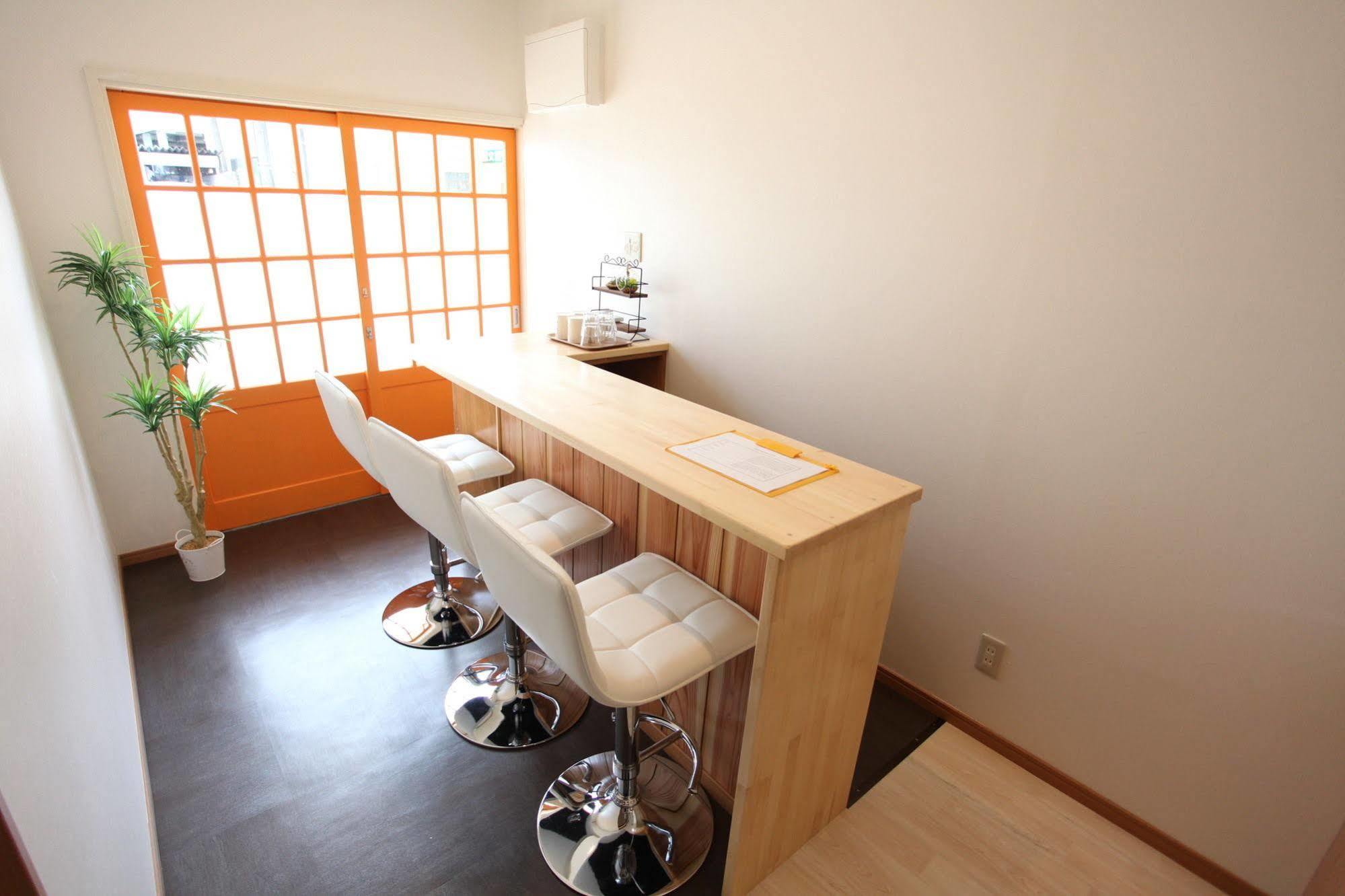 Fujiyama Base Bed & Breakfast Fujiyoshida Bagian luar foto